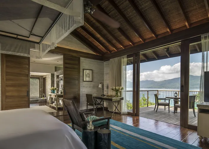 Four Seasons Seychelles Resort 5*