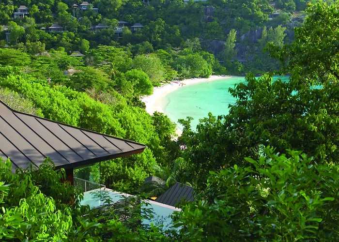 Four Seasons Seychelles 5*
