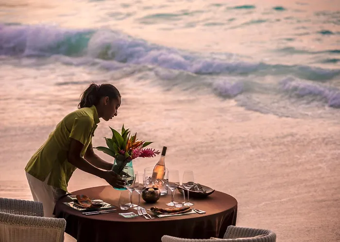 Four Seasons Seychelles Baie Lazare (Mahe)
